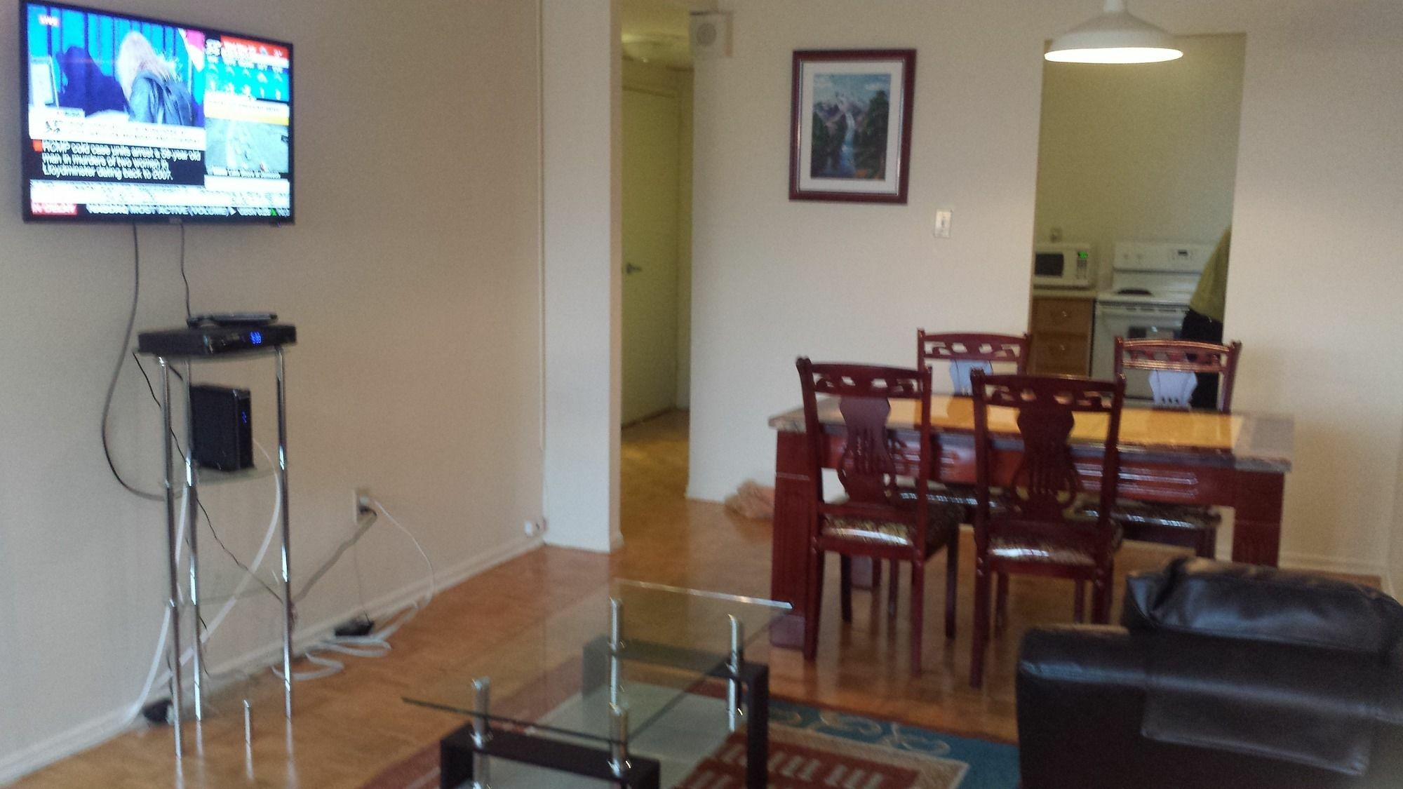 Toronto Furnished Living-Gerard Apartment Exterior photo